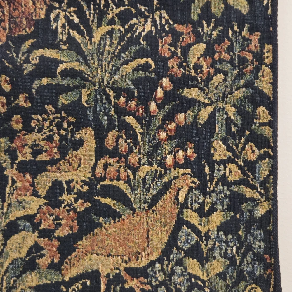 NWT Westminster Abbey Medieval Noble Lady Tapestry Wall Hanging